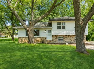 6702 Wander Way, Cary, IL 60013