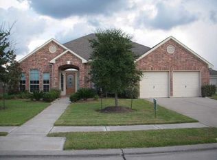 6132 Southwell Ln, League City, TX 77573