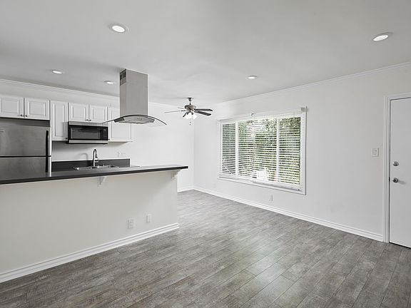 5th image of 2636 Kansas Ave #5