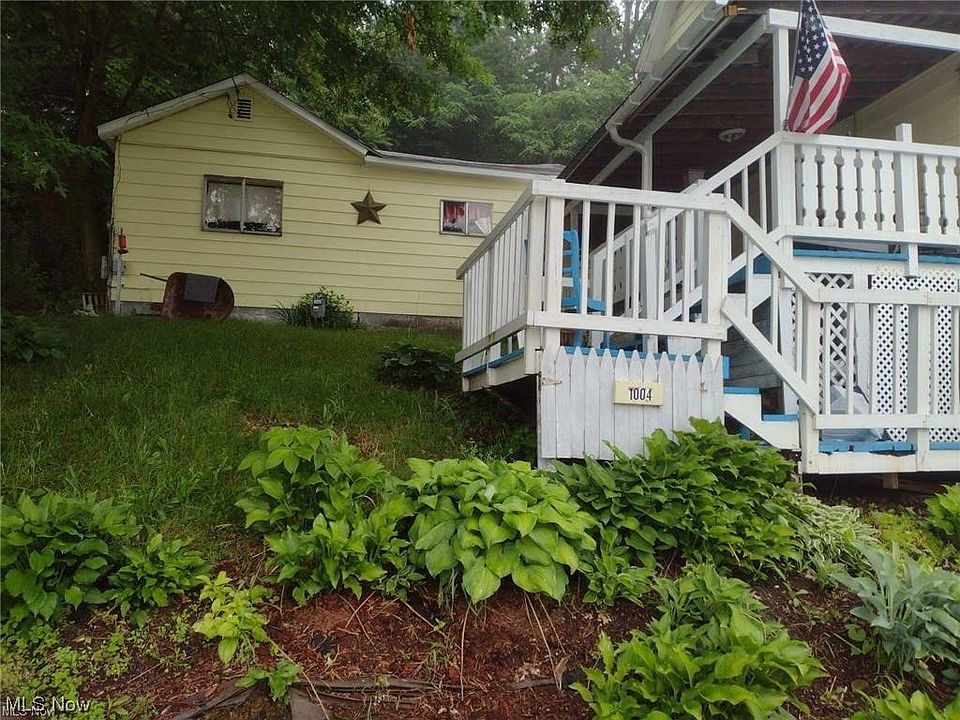 1st image of 1004 Collins Memorial Dr