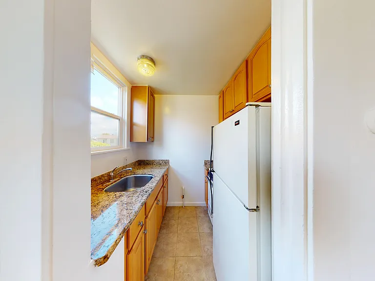 2333 Channing Way — Photo 2
