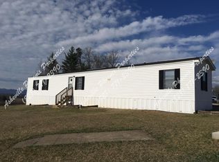 108 Suncrest Dr, Asheville, NC 28806