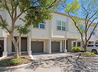 943 Normandy Trace Rd, Tampa, FL 33602