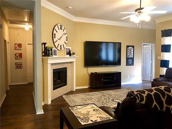 4th image of 7610 Kallan Dr