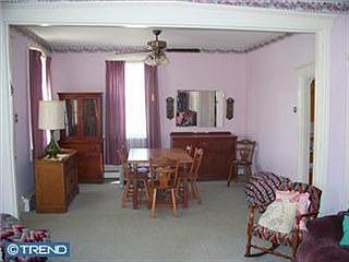 3rd image of 31 Seymour Dr