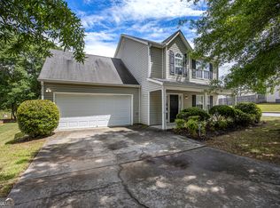 205 Shadowbrooke Cir, Loganville, GA 30052