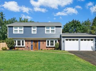 14 Tunnell Rd, Somerset, NJ 08873
