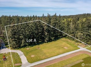 514A Sullivan Rd, Oak Harbor, WA 98277