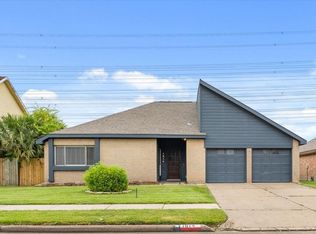 1814 Wildwood Dr, Deer Park, TX 77536