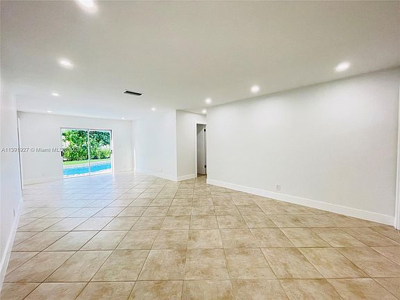 3rd image of 8261 SW 9th Pl