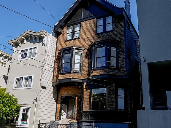 3rd image of 1152 Green St #30