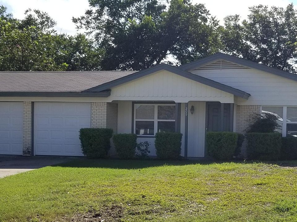 Front of 209 Mildred. New garage doors, new windows, .