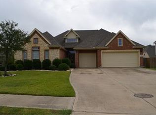 8614 Briar Oak Ln, Mont Belvieu, TX 77523