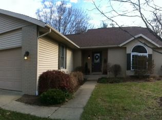 1011 S Graywell Dr, Bloomington, IN 47401