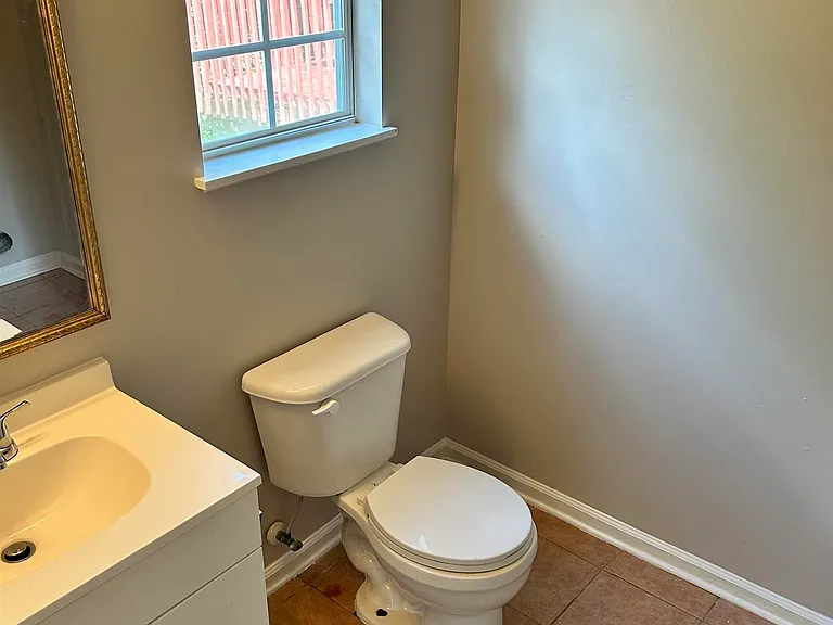 122 Curvewood Rd — Photo 16