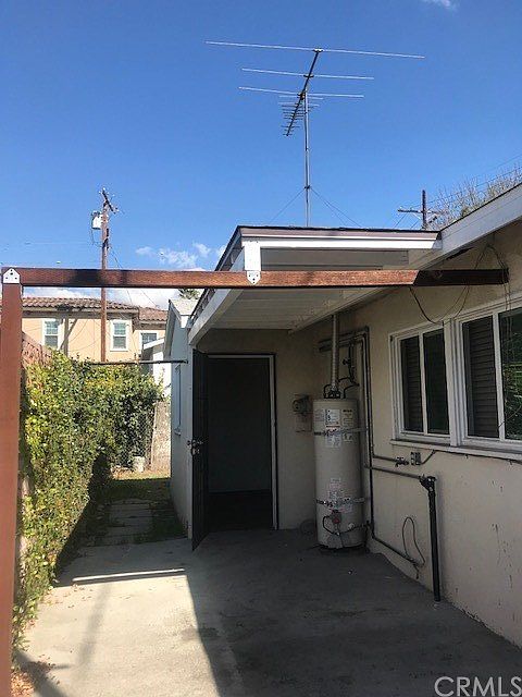 1st image of 4111 Loma Ave