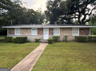 5859 8th Ave, Eastman, GA 31023
