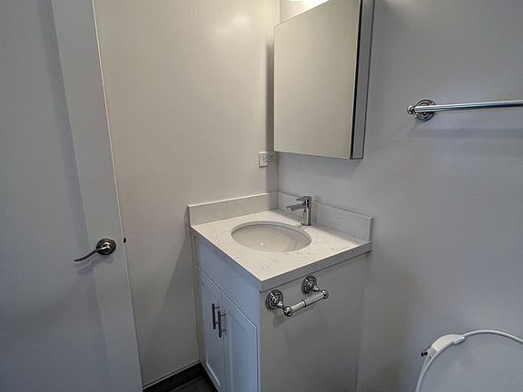 4th image of 2230 Albatross St APT 5
