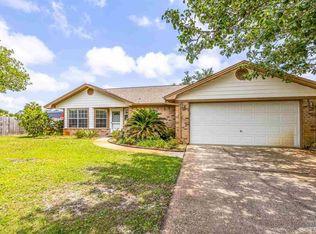 9005 Caribbean Dr, Pensacola, FL 32506