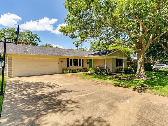 2nd image of 3532 Wosley Dr