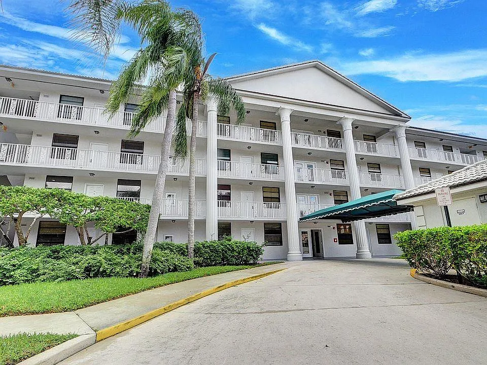 2 bed, 2.0 bath, 1385 sqft, $2,195 — Photo 1