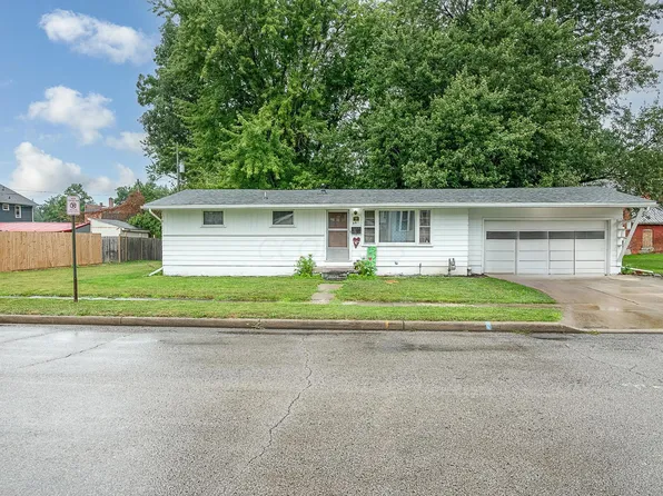 561 Park Ave, Bucyrus, OH 44820