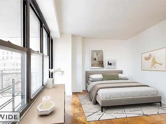3rd image of 240 E 82nd St APT 5