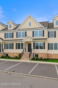 9 Granite Drive, Lakewood, NJ, 08701