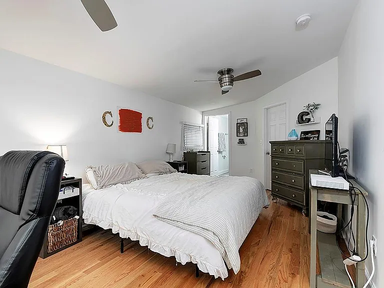 3940 Forrest Ct — Photo 13