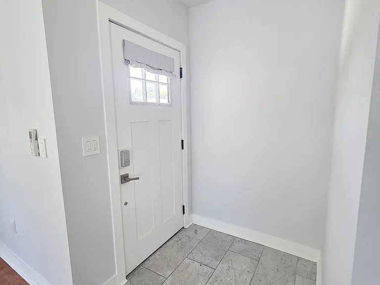 1500 S Glendale Ave #19 — Photo 18