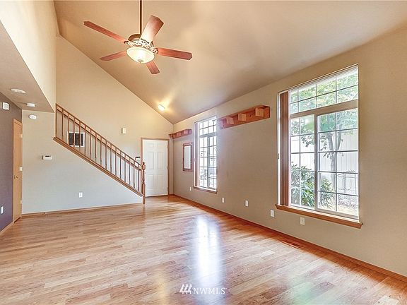 Entry and Living Room - Vaulted Ceilings!