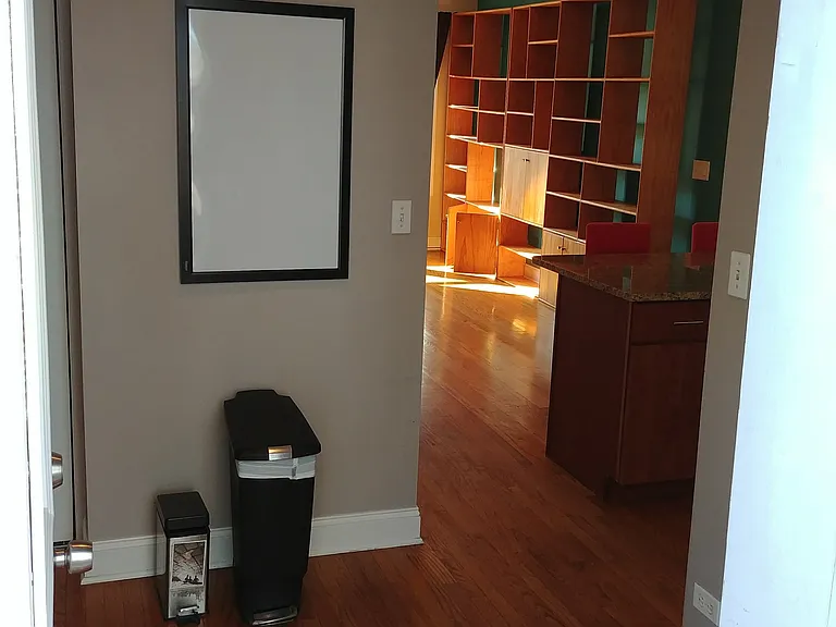 2721 N Sawyer Ave #3 — Photo 5
