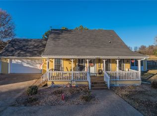 3018 George Ln, Springdale, AR 72762