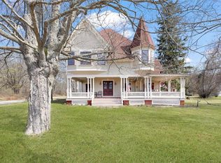 75 Atlantic Ave, Portsmouth, RI 02872