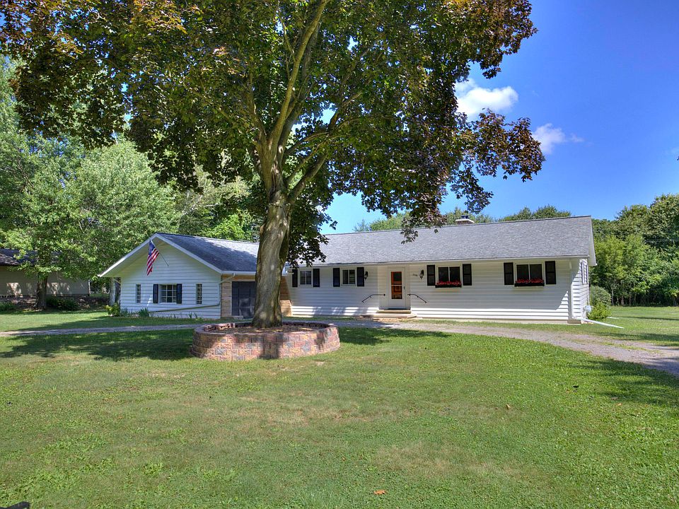 1st image of 2356 Hatch Rd