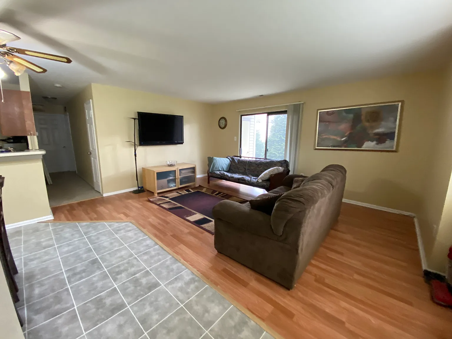 2 bed, 1112 sqft, $2,000 — Photo 1