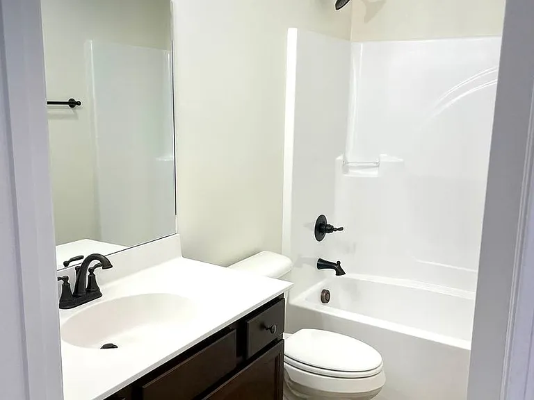5535 Berkley Landing Ln — Photo 16