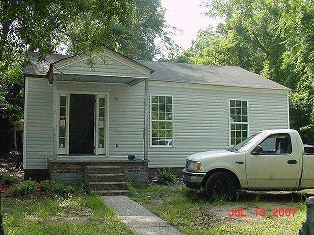 1st image of 2669 Olympia Ave