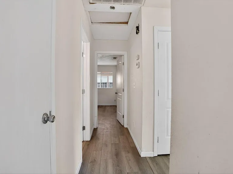 2524 Pemberton Ct — Photo 22