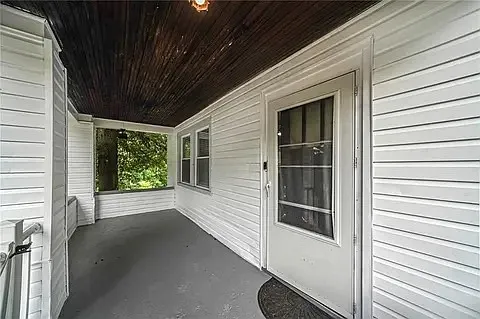 3 bed, 1400 sqft, $2,200 — Photo 3