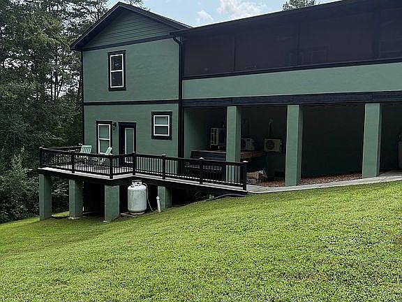 2nd image of 2160 Ranch Rd