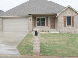 2623 Ridgewood Rd, Searcy, AR 72143