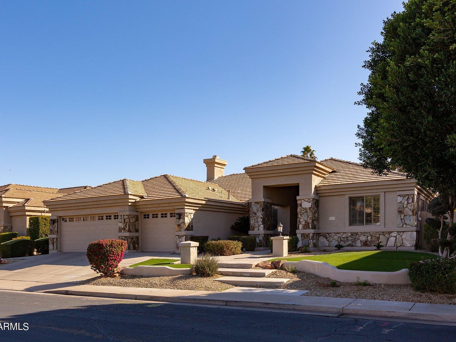 3631 S Greythorne Way