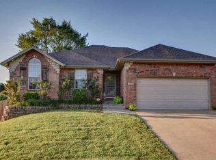 3431 W Erie St, Springfield, MO 65807