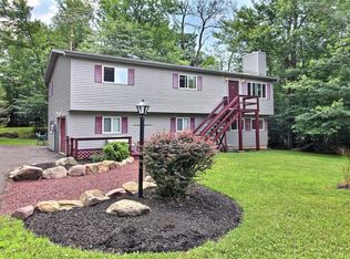 3132 Laurel View Ln, Tobyhanna, PA