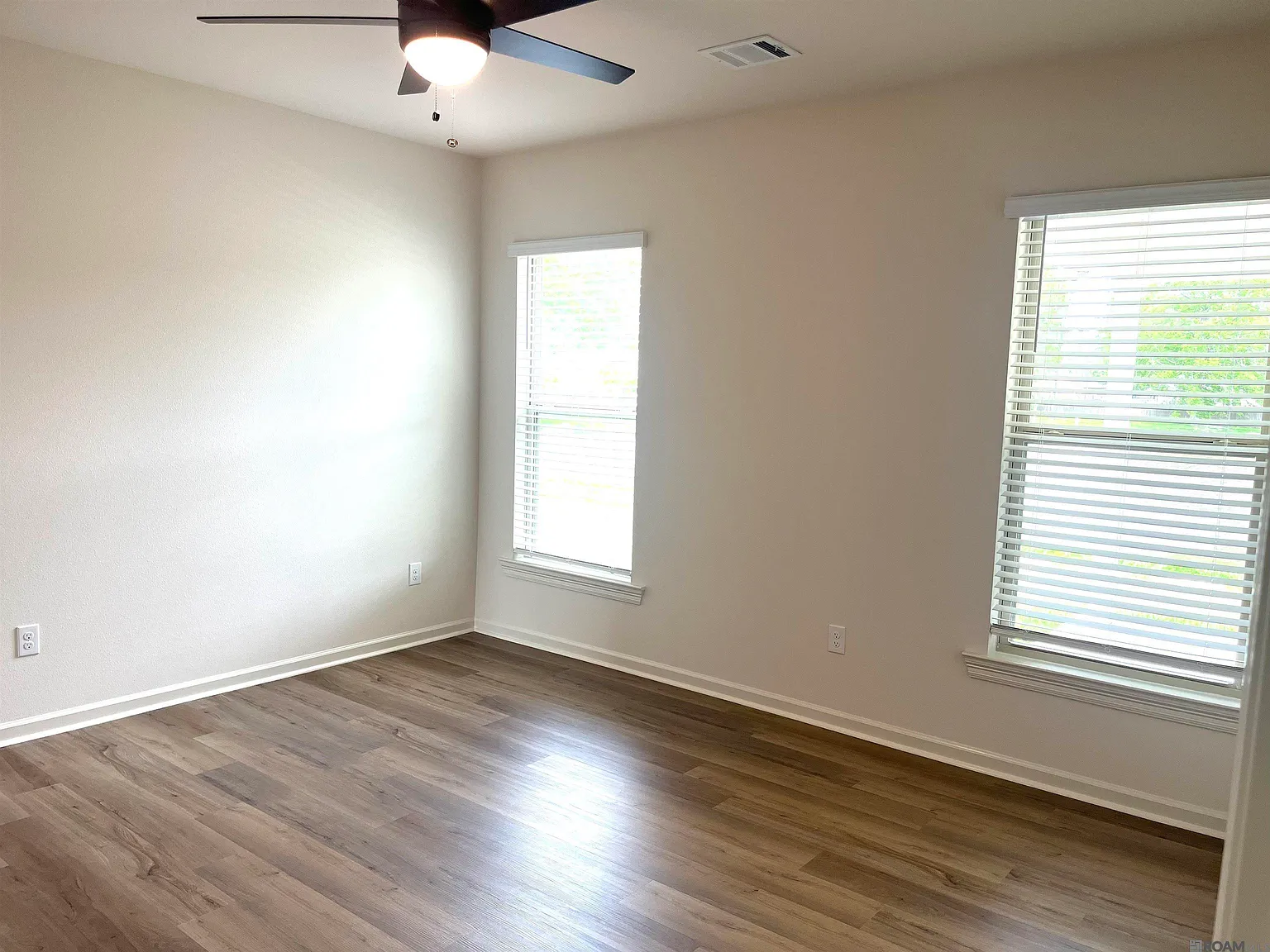 3 bed, 1629 sqft, $1,950 — Photo 4