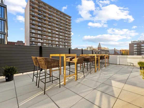 38-20 Parsons Boulevard image 16 of 19