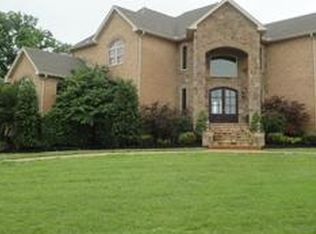 2018 New Market Ave, Lebanon, TN 37087