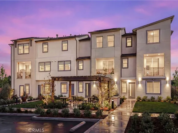 12720 Azure Way #27, Hawthorne, CA 90250