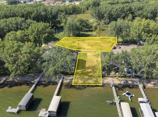 1507 Chalstrom Cir, Okoboji, IA 51355